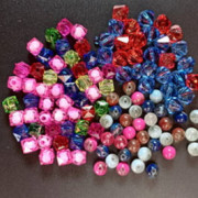 Намистини (пластик, акрил, метал, кераміка)