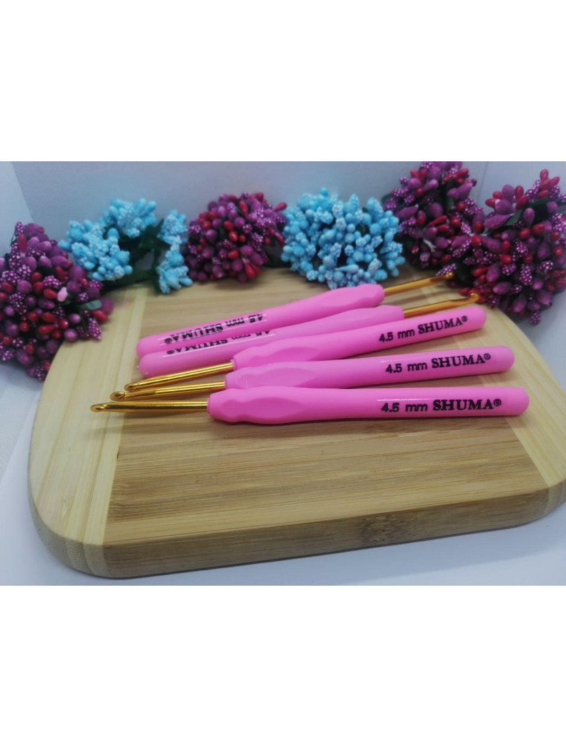 Репсовая лента. Ширина - 4 см. Цвет - маки на белом. Цена указана за 1 метр