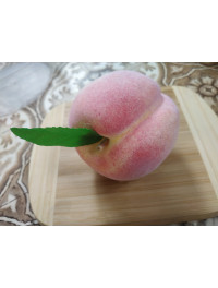 Персик штучний муляж із пінопласту. 8,5 см. З листком