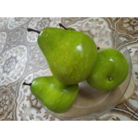 Груша штучна, муляж із пінопласту. 11,5 см. Колір зелений