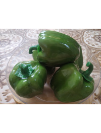 Перець муляж із пінопласту. 10 см. Колір зелений