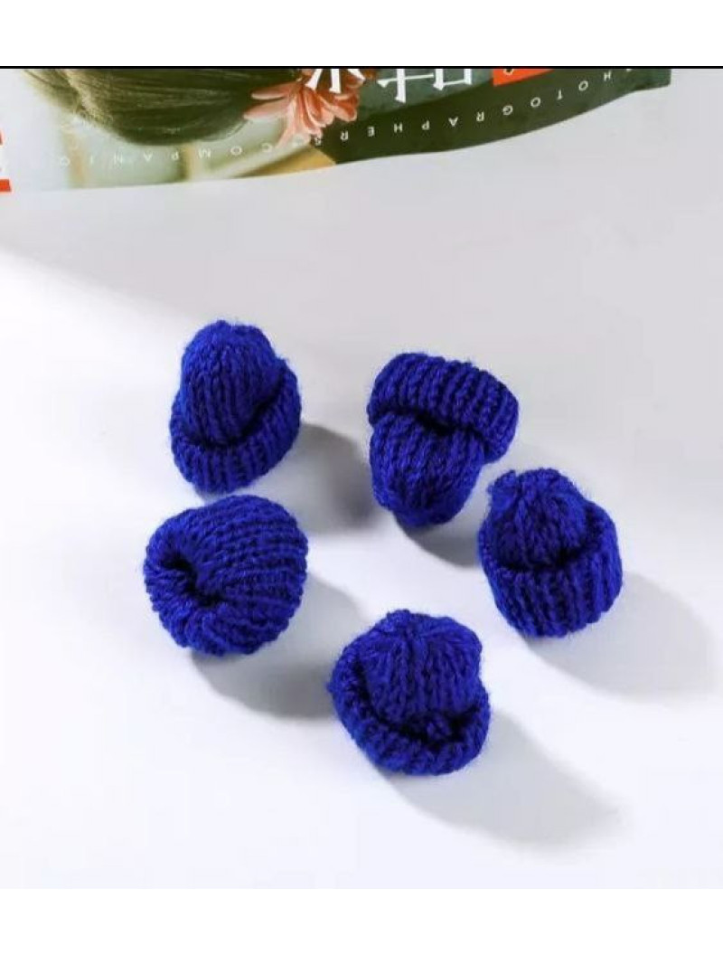 В'язані міні шапочки
Розмір - 35*35 мм
колір - синій
ціна за 1 шт