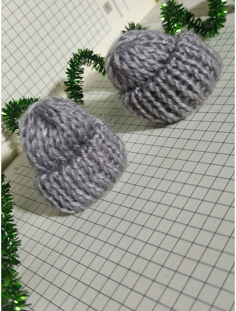 В'язані міні шапочки
Розмір - 35*35 мм
колір - сірий
ціна за 1 шт