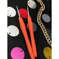 Гачок із силіконовою ручкою. Розмір 2.5 мм. Колір в асортименті