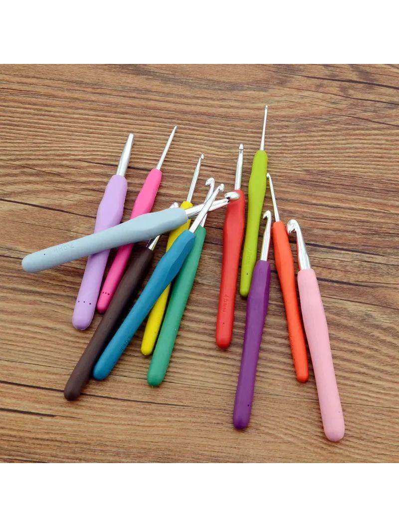 Гачок із силіконовою ручкою. Розмір 4.5 мм. Колір в асортименті