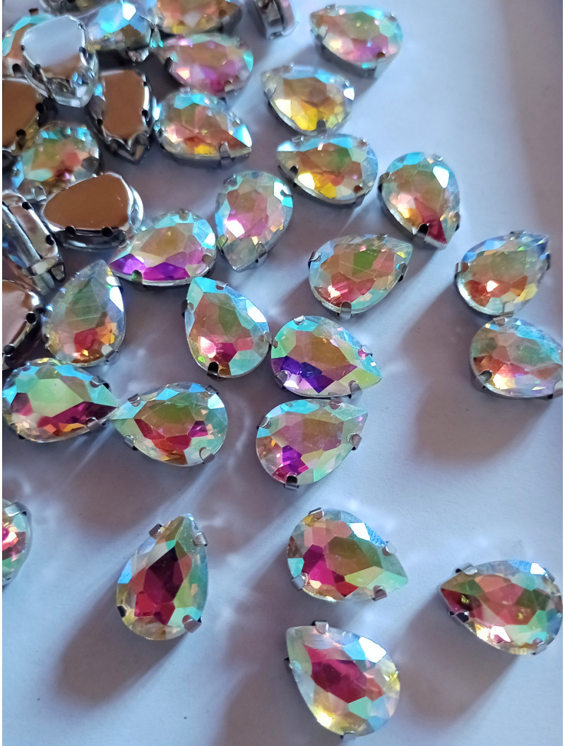 Страз (скло) в металевій оправі. Розмір  10×14 мм. Колір  хамелеон