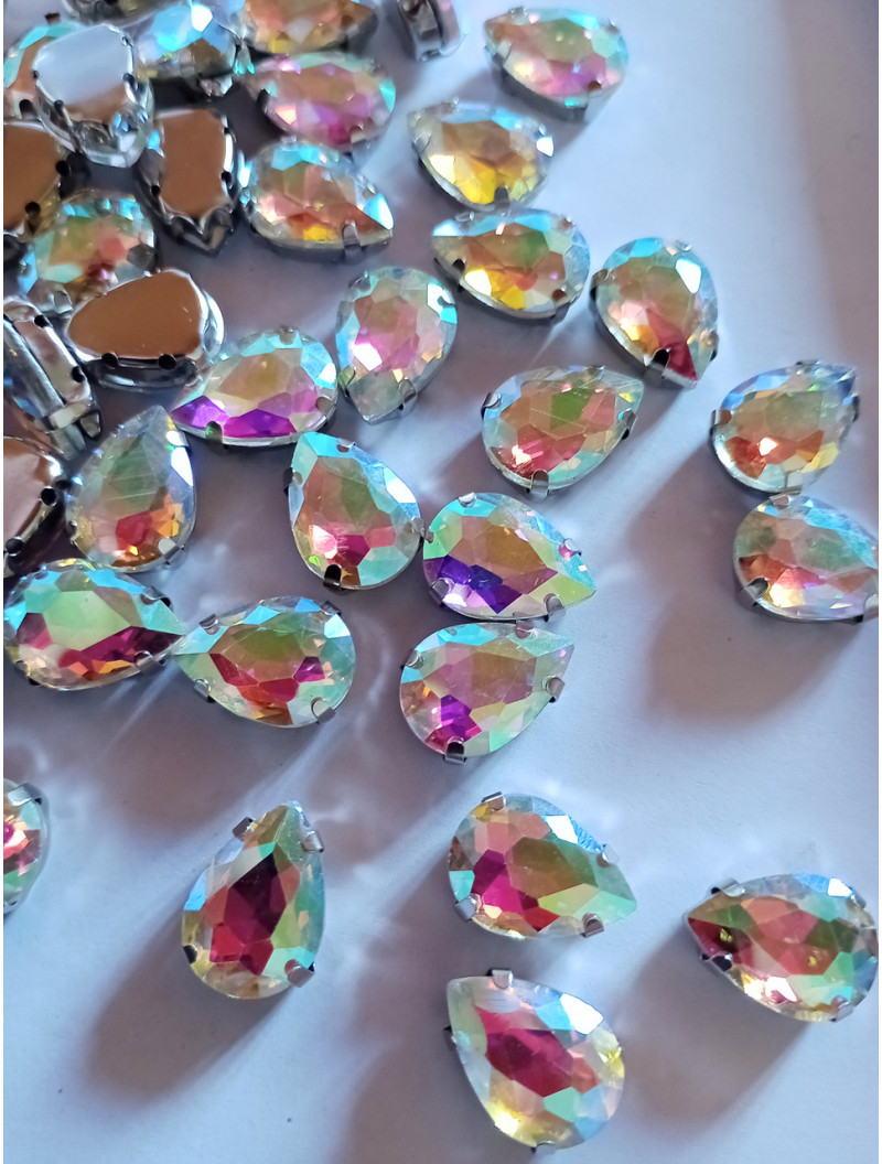 Страз (скло) в металевій оправі. Розмір  10×14 мм. Колір  хамелеон