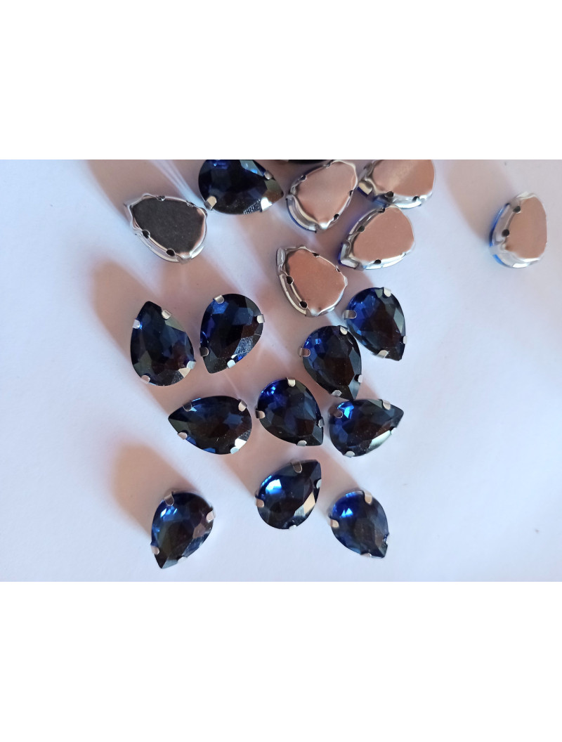 Страз (скло) в металевій оправі. Розмір  10×14 мм. Колір  сапфір