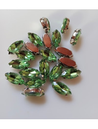 Страз (скло) в металевій оправі. Розмір  7×15 мм. Колір салатовий