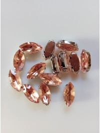 Страз (скло) в металевій оправі. Розмір  7×15 мм. Колір  персиковий