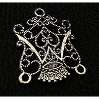 Коннектор "тибетский соединитель". Размер 20&times;23 мм. Цвет серебра. Цена указана за 1 шт.