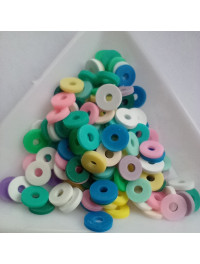 Каучукові намистини. Розмір  6 мм. Паковання  5 грам (приб.130 шт.) Колір  мікс