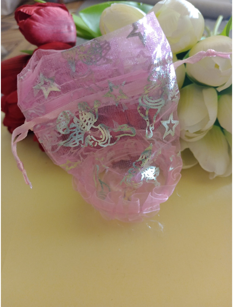 Мішечки для подарунків.