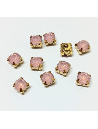 Страз (акрил) у золотій металевій оправі. Розмір  6 мм. Колір рожевий опал