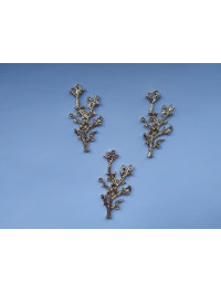 Металевий декор "Квіточка" Колір — золото. Розмір — 4,2 см×2 см. Ціна вказана за 1 шт.