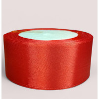 Атласная лента 4 см. Длина рулона 23 м. Цвет ядовито красный