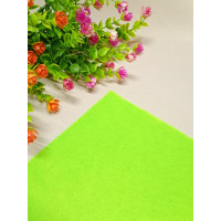 Фетр 1 мм средней жесткости. Размер 20 * 25 см. Цвет - салатовый