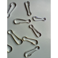 (10 шт.) Застібка-карабін. Колір — срібло. Розмір — 1,4×0,5 мм.