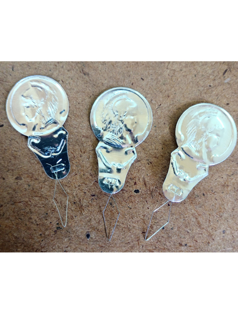 Нитковтягувач/для одягання нитки в голку/ Ціна вказана за 10 шт.