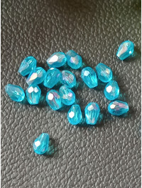 Кришталеві намистини "крапля" Розмір — 4*6 мм. Колір блакитний з АБ. Ціна вказана за 1 шт.