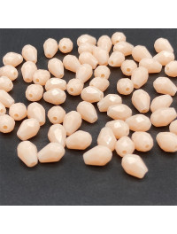 Кришталеві намистини "крапля" Розмір — 4*6 мм. Колір бежевий матовий. Ціна вказана за 1 шт.