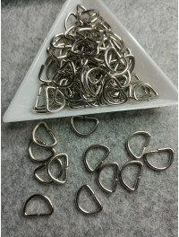 Напівкільця з'єднувальні. Розмір — 13 мм. Колір — срібло.