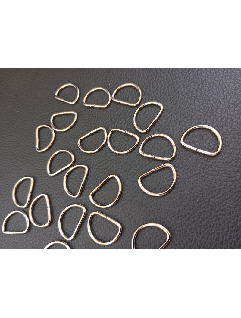 Напівкільця з'єднувальні. Розмір — 16 мм. Колір — срібло.