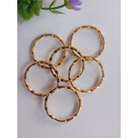 Кільце рифлене. лимонне золото. діаметр 28 мм. ціна вказана за 1 шт.