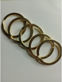 Кільце плоске. Діаметр — 30 мм. Колір — золото.  Ціна вказана за 1 шт.