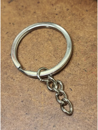 Кільце плоске з ланцюжком/30 мм/сталь/Ціна зазначене за 1 шт.