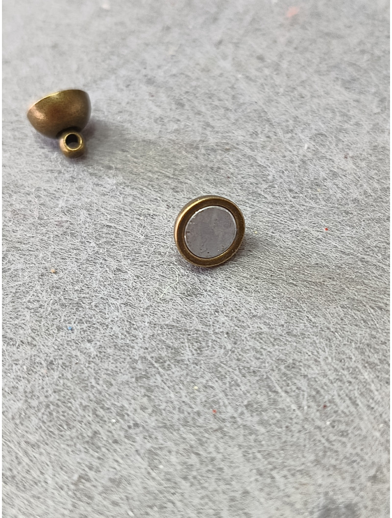 Замок магнітний. Розмір 8 мм, Колір - бронза