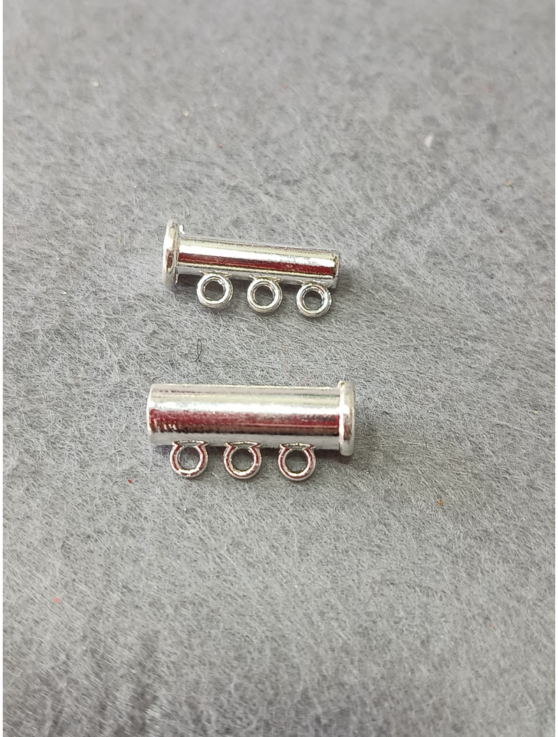 Замок магнітний. Розмір — 6*19 мм. На 3 лінії. Колір - срібло