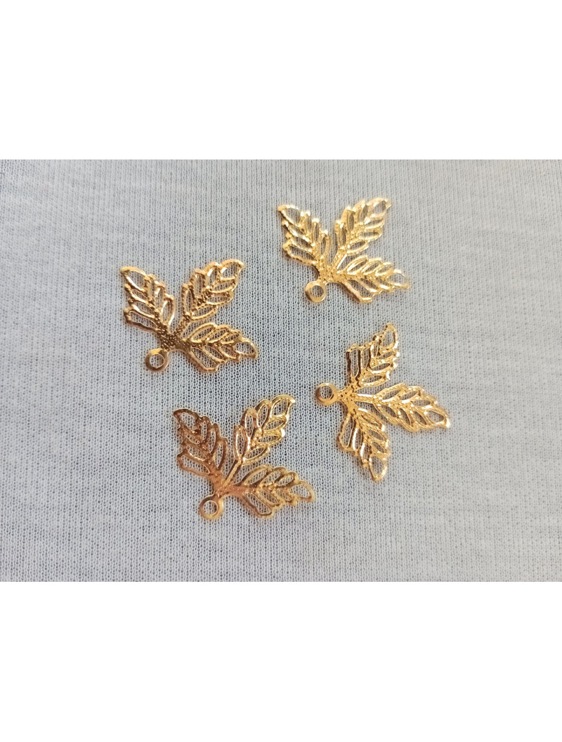 Конектор. Розмір — 23*26 мм. Ціна за 1 шт. Колір — лимонне золото