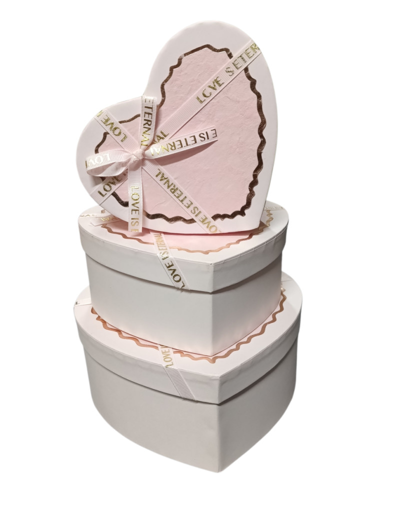 Набір коробок "серце"/рожевий з кантом/3 в 1