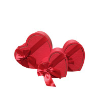 Набор коробок "сердце" / красный с тиснением / 3 в 1