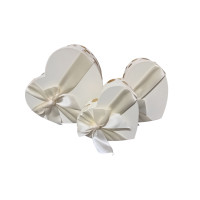 Набор коробок "сердце" / молочный в горошек / 3 в 1