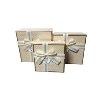 Набір подарункових коробок "квадрат"/бежевий/3 в 1