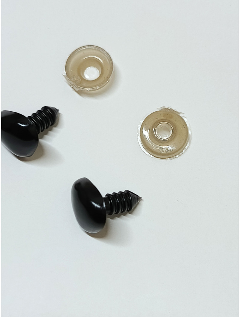 Ніс для іграшок трикутний, чорний 12 мм × 15 мм