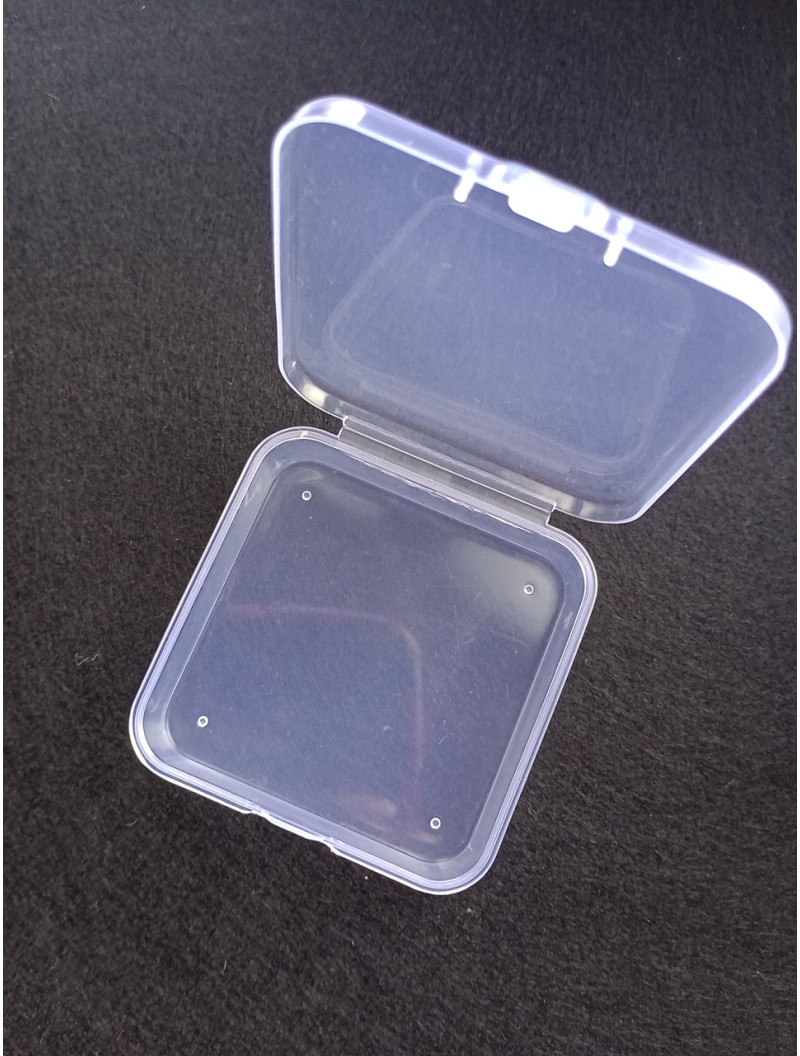 Органайзер бокс. Розмір 6,5×6,5×2 см. Прозорий.