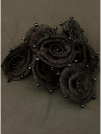 Фатиновый цветок с бисером. Размер - 2-2,5 см. Цвет - черный