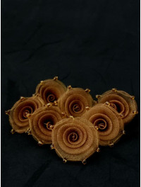 Фатиновый цветок с бисером. Размер - 2-2,5 см. Цвет - карамельный