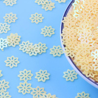 Пайетки цветок / жёлтый/ 10 мм / 5 грам