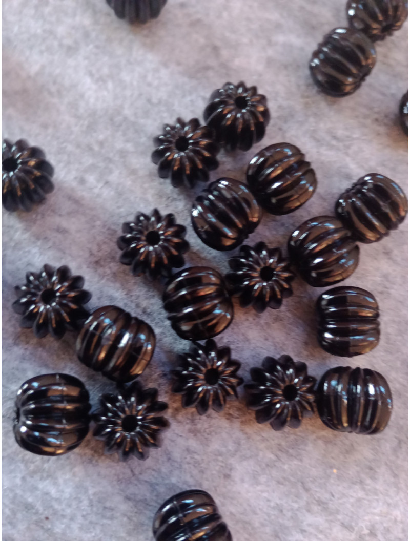 Бусіна пластикова "боченя"/ Розмір — 10 мм (відв.2 мм)/чорний/10 грамів 18 шт.