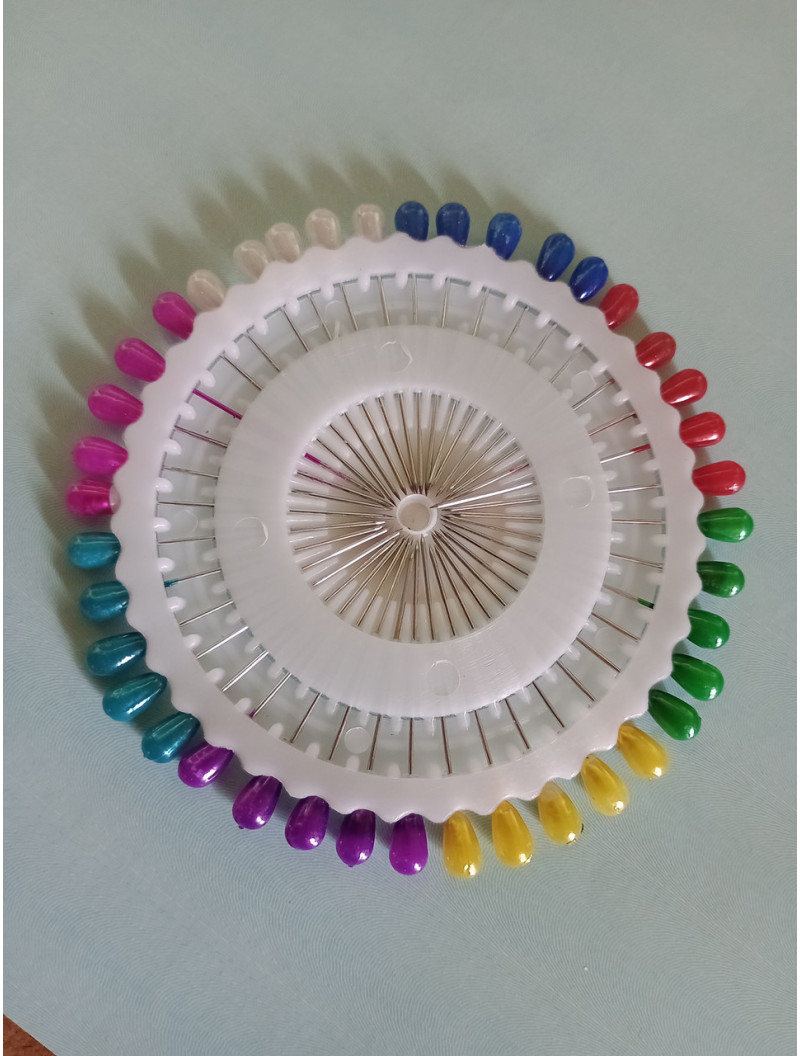 Булавка портновська/35 мм/З різнобарвною крапелькою/ Ціна вказана за пластину (40 шт.)