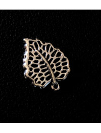 Металева підвіска "лист".  Розмір — 24*20 мм. Колір — срібло. Ціна вказана за 1 шт.