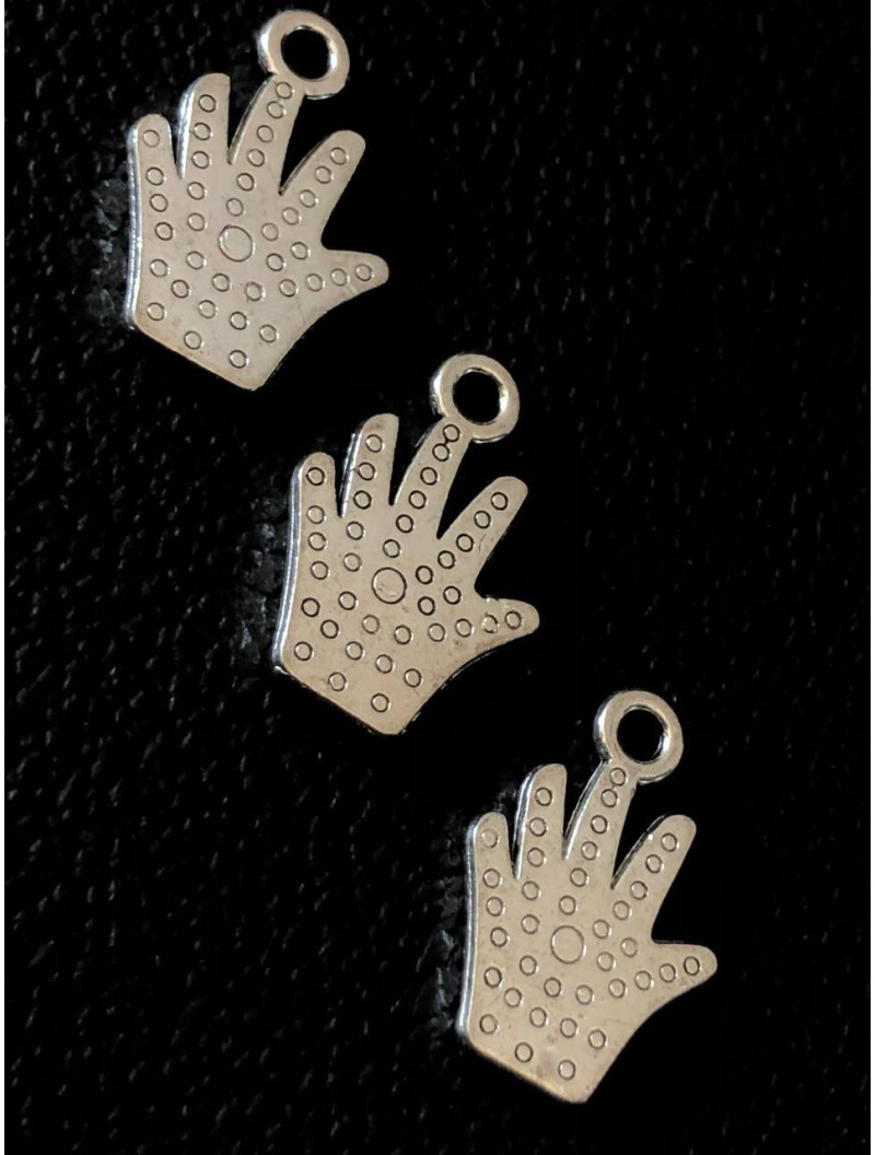 Металева підвіска. "ладушка" Розмір — 17х12 мм. Колір — срібло. Ціна вказана за 1 шт.