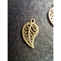 Металлическая подвеска.   Размер - 20×11 мм. Цвет - бронза.  Цена указана за 1 шт