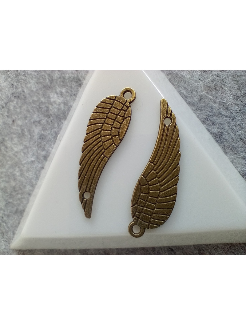 Підвіска/Довжина -3х0.9см Колір - бронза/ Ціна за 1 шт.