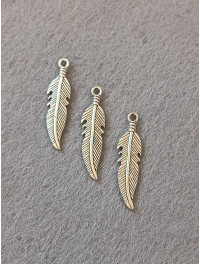 Підвіска/ширина — 2,5×0,6 см Колір — срібло/ Ціна за 1 шт.