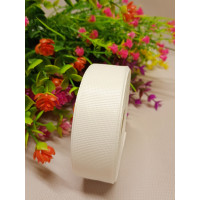 Репсовая лента / 2,5 см / белый / 23 метра